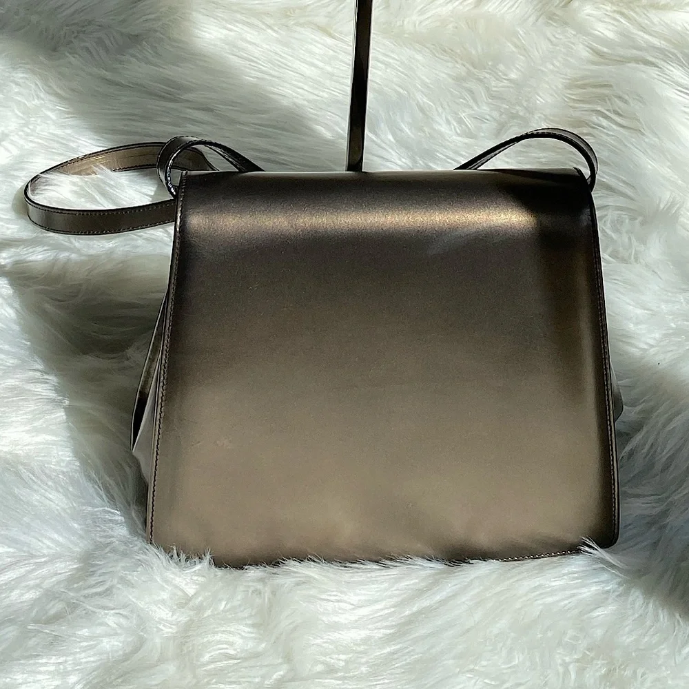 Salvatore Ferragamo beautiful vintage bronze purse satchel crossbody